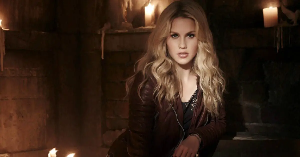 Claire Holt retornará como Rebekah Mikaelson em Legacies