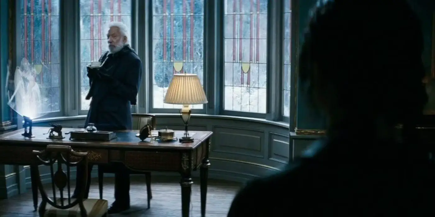 Reunião do Presidente Snow e Katniss