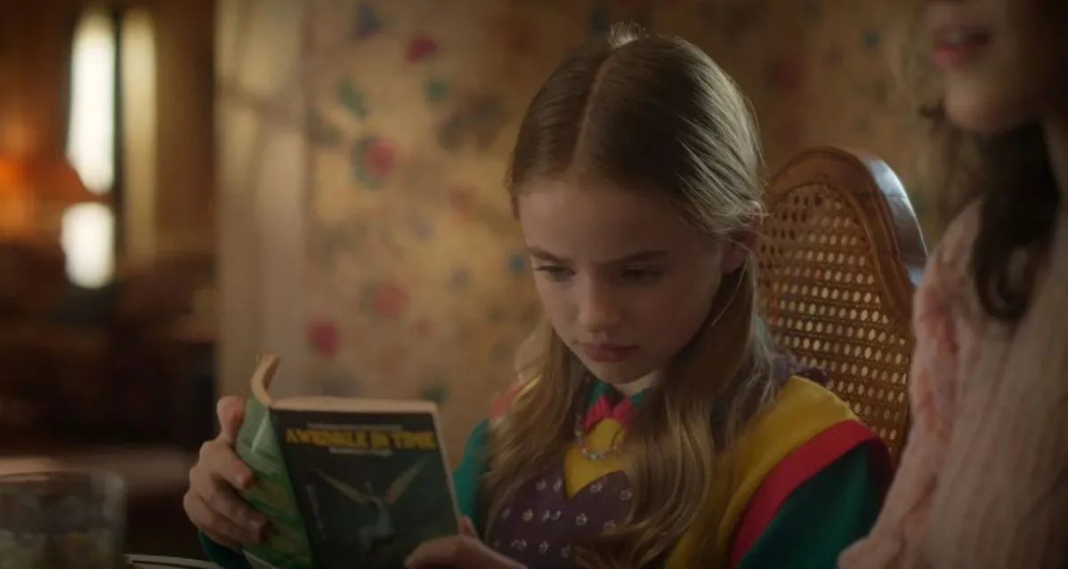 Conexão uma dobra no tempo e stranger things