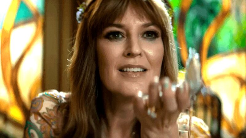 Circe (Rosemarie DeWitt)