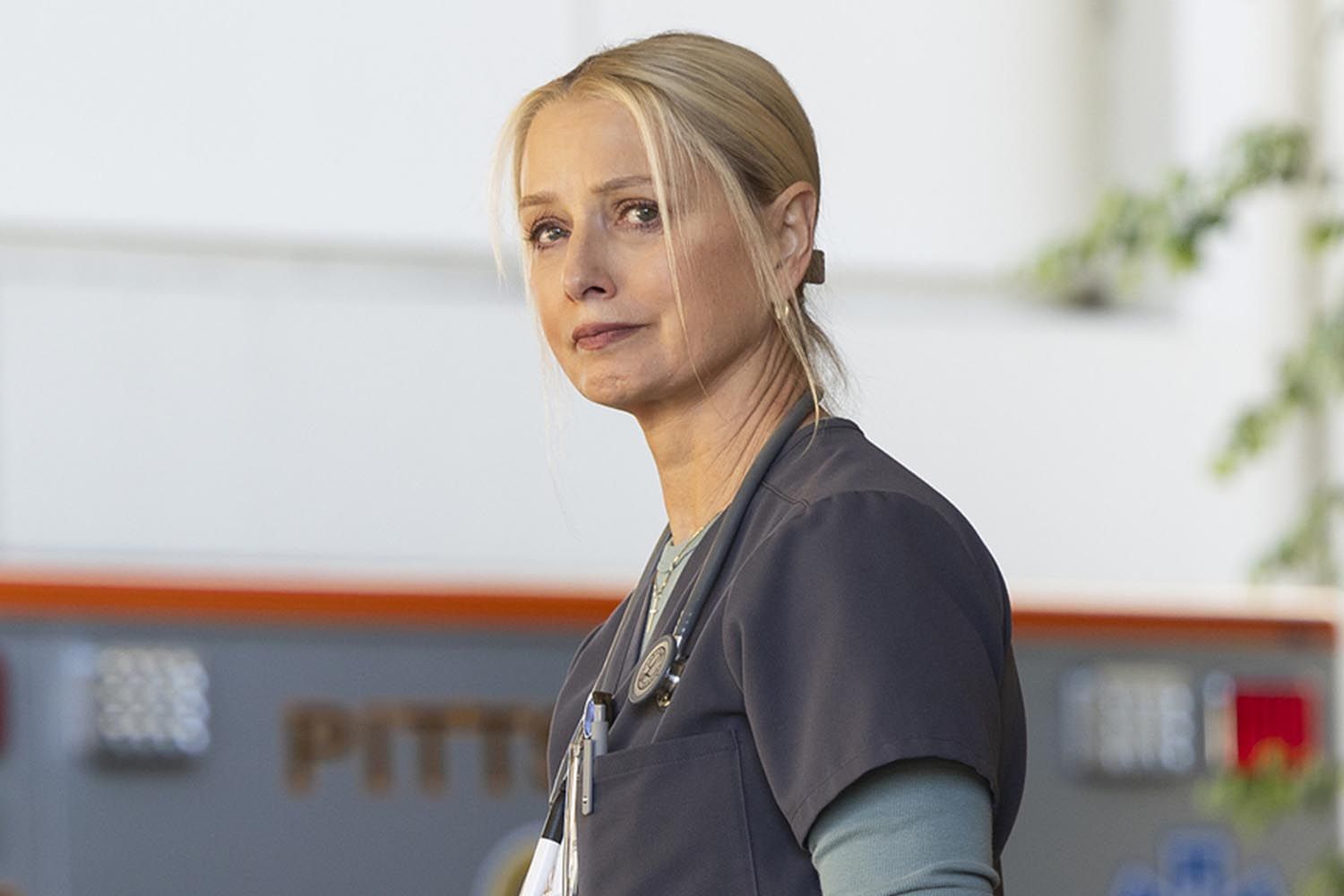 Dana Evans (Katherine LaNasa)