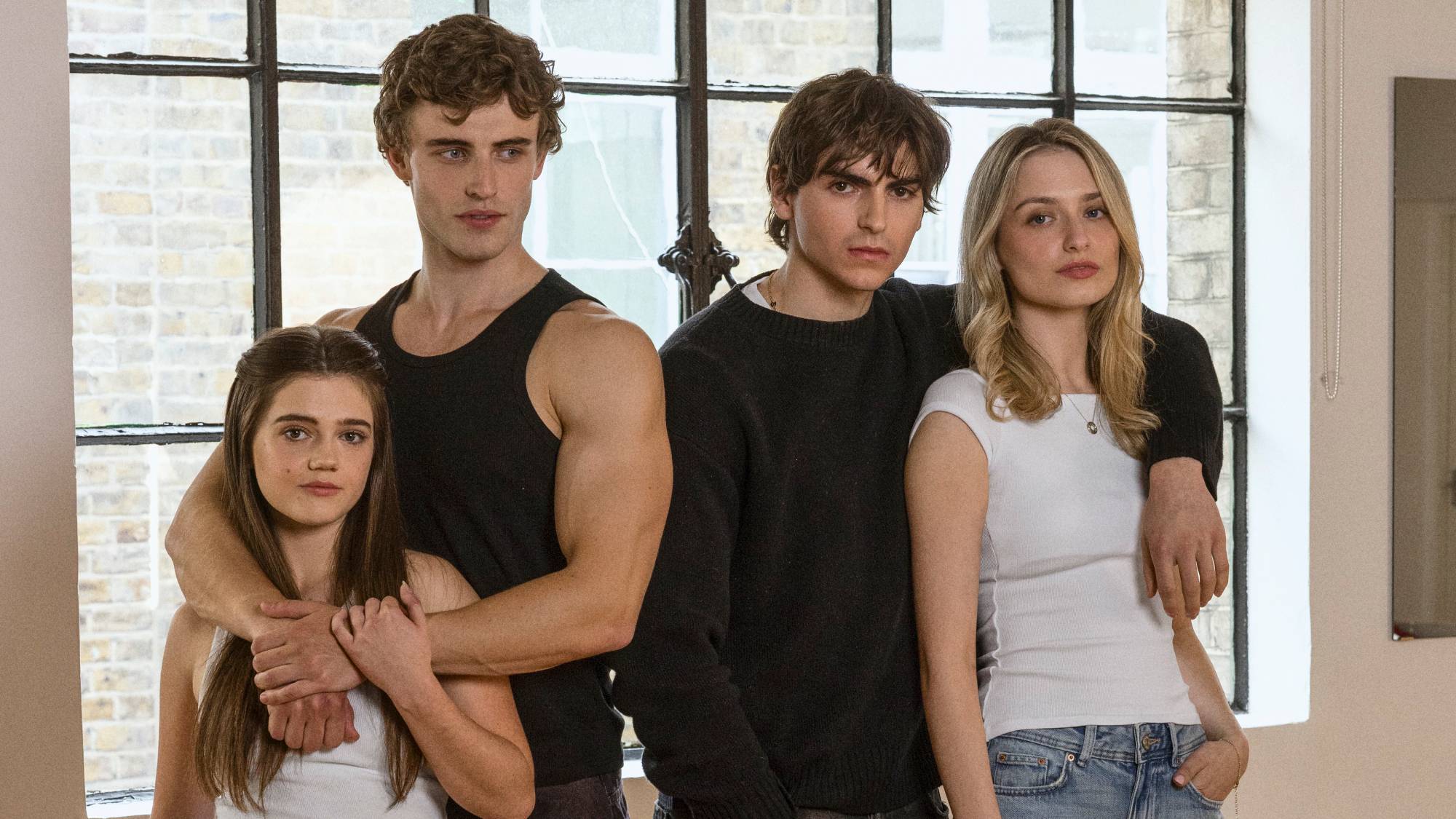 Boys of Tommen Prime Video define elenco principal da adaptação de Binding 13 e Kepping 13