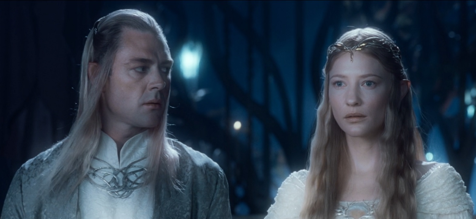 Celeborn aparece na trilogia de filmes de O Senhor dos Anéis,